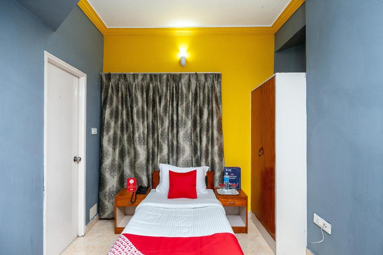 Hotel Manhattan Chennai Eksteriør billede