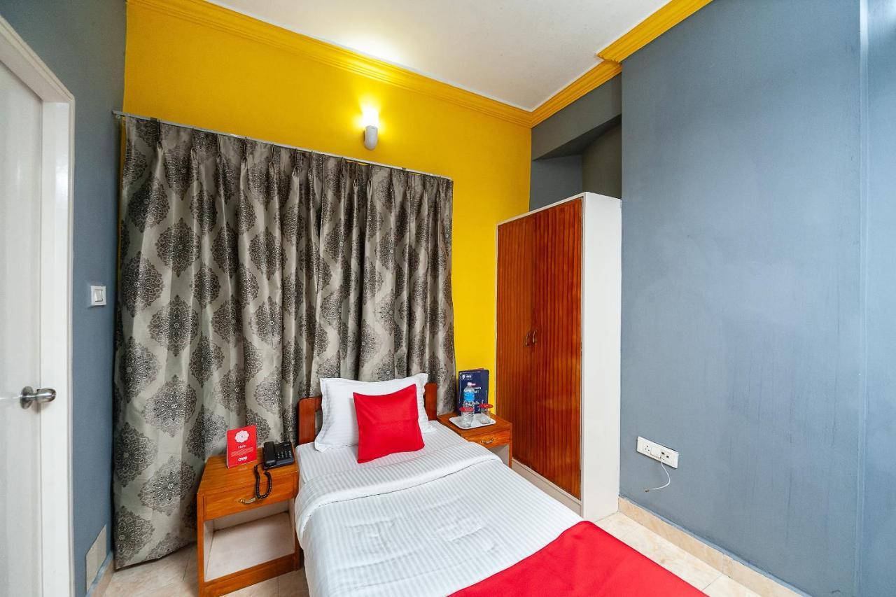 Hotel Manhattan Chennai Eksteriør billede