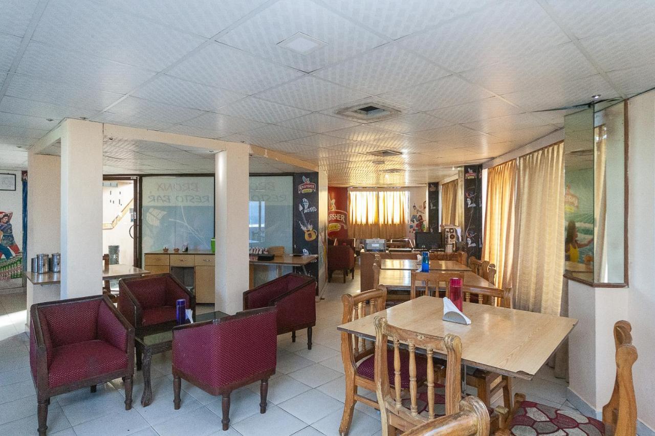 Hotel Manhattan Chennai Eksteriør billede