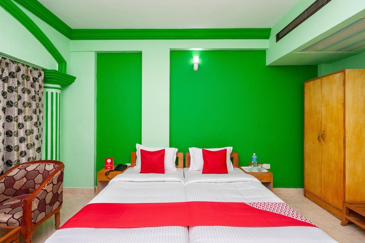 Hotel Manhattan Chennai Eksteriør billede