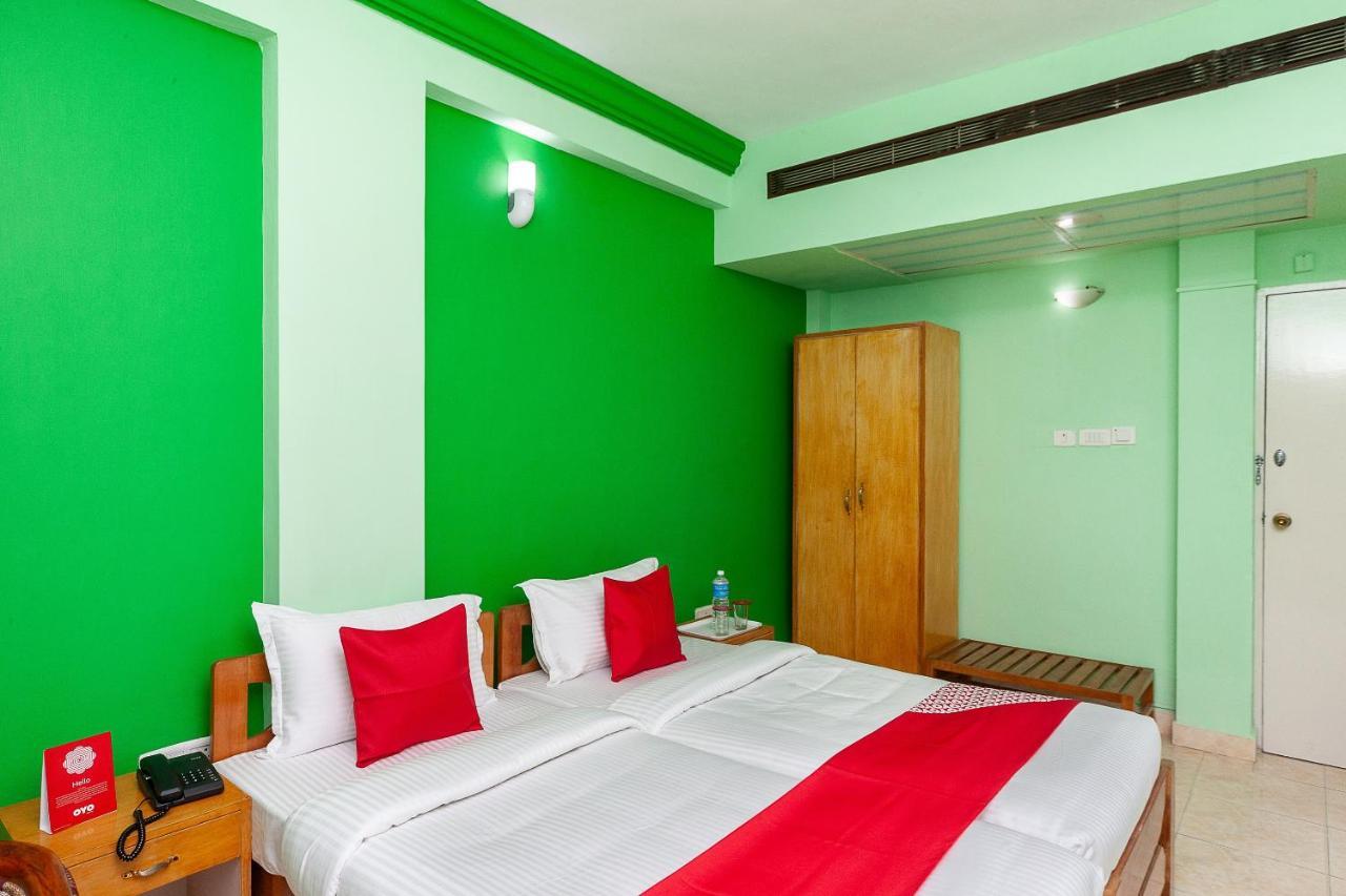 Hotel Manhattan Chennai Eksteriør billede