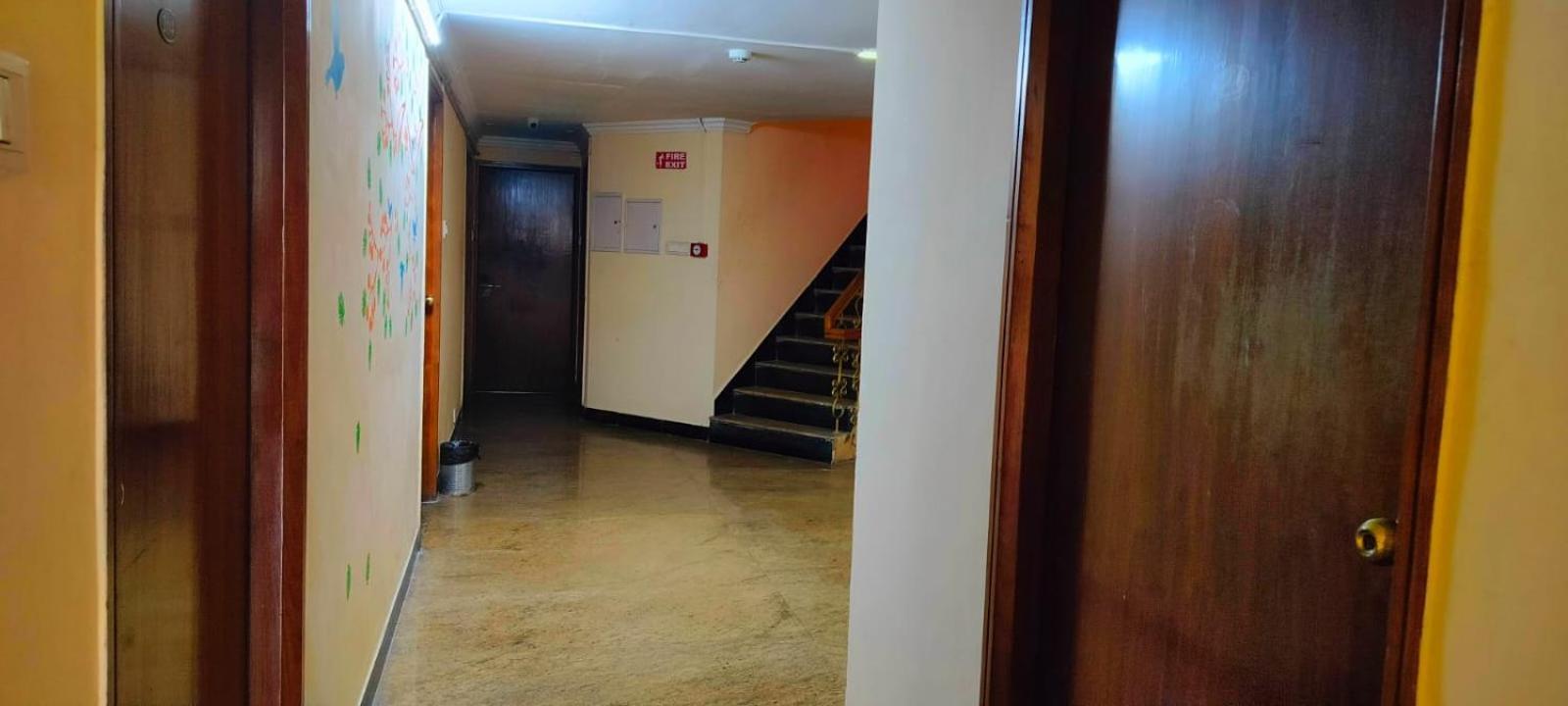 Hotel Manhattan Chennai Eksteriør billede