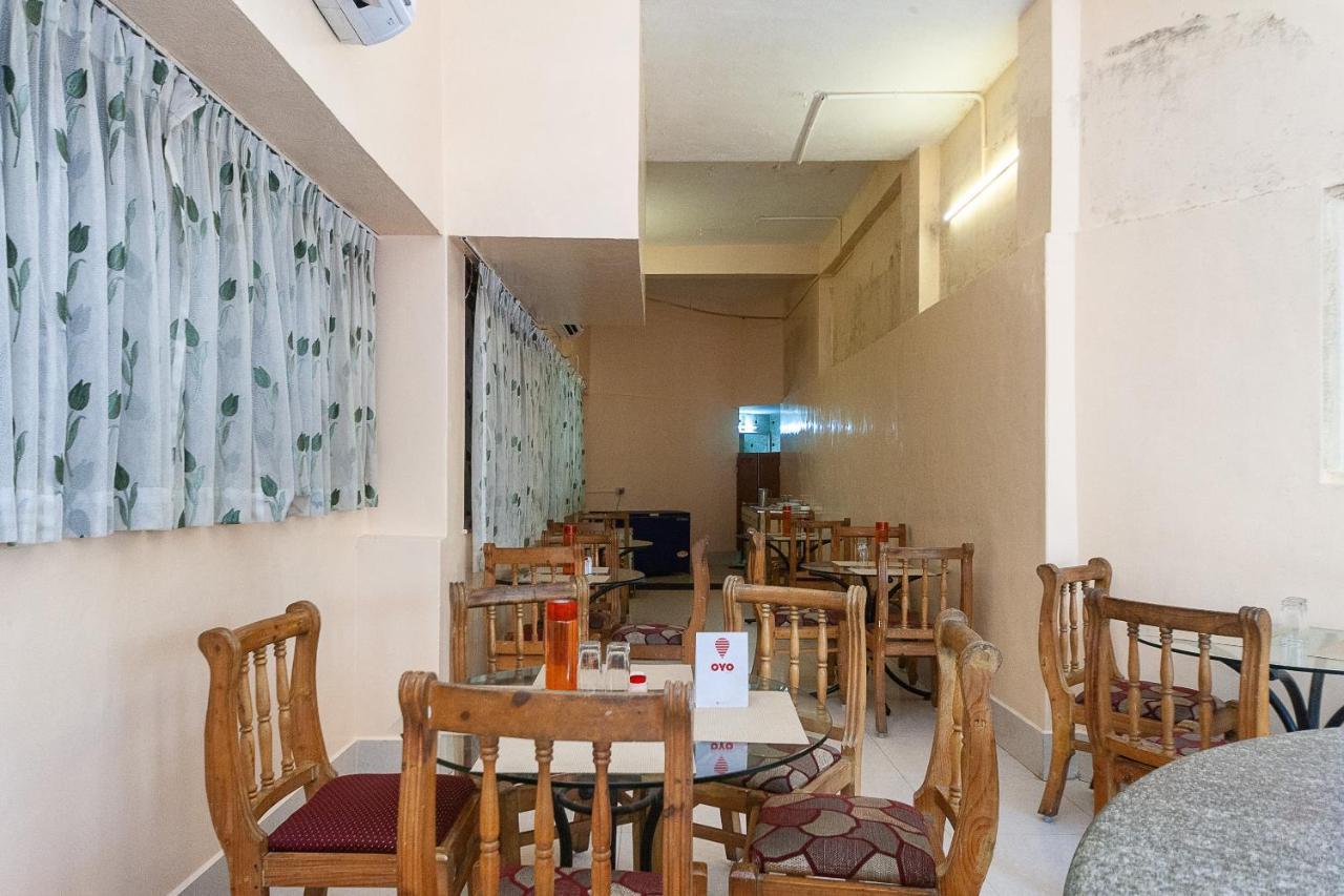 Hotel Manhattan Chennai Eksteriør billede